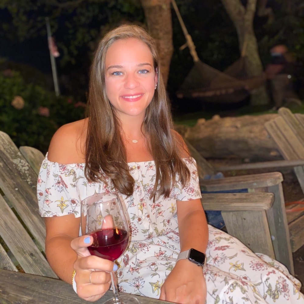 Meet your Posher, Nicole